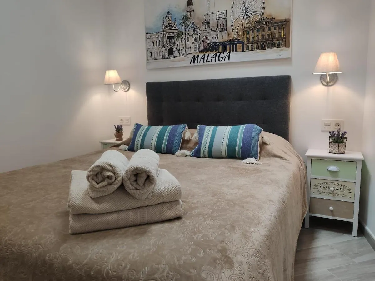 Malasana 51, New Art Apartment, Breakfast Included, Historic Center, Quite Neighborhood, Ml Málaga Spagna