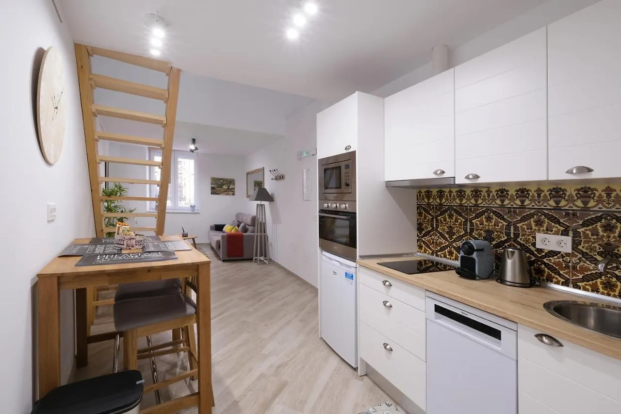 Malasana 51, New Art Apartment, Breakfast Included, Historic Center, Quite Neighborhood, Ml Málaga