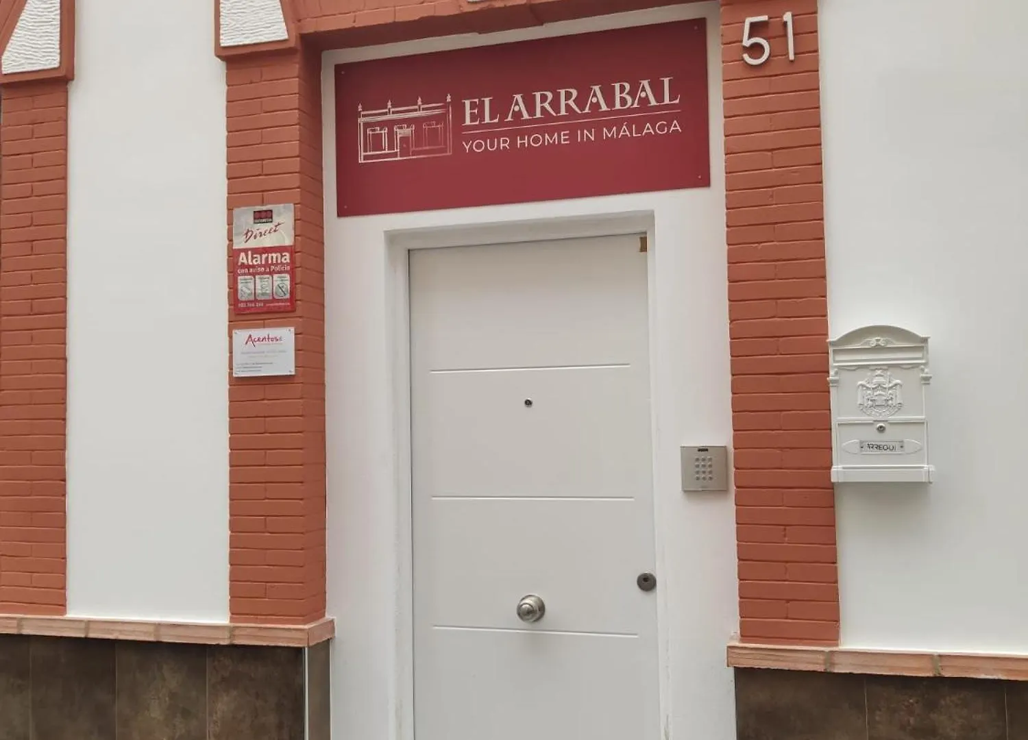 Malasana 51, New Art Apartment, Breakfast Included, Historic Center, Quite Neighborhood, Ml Malaga Apartament