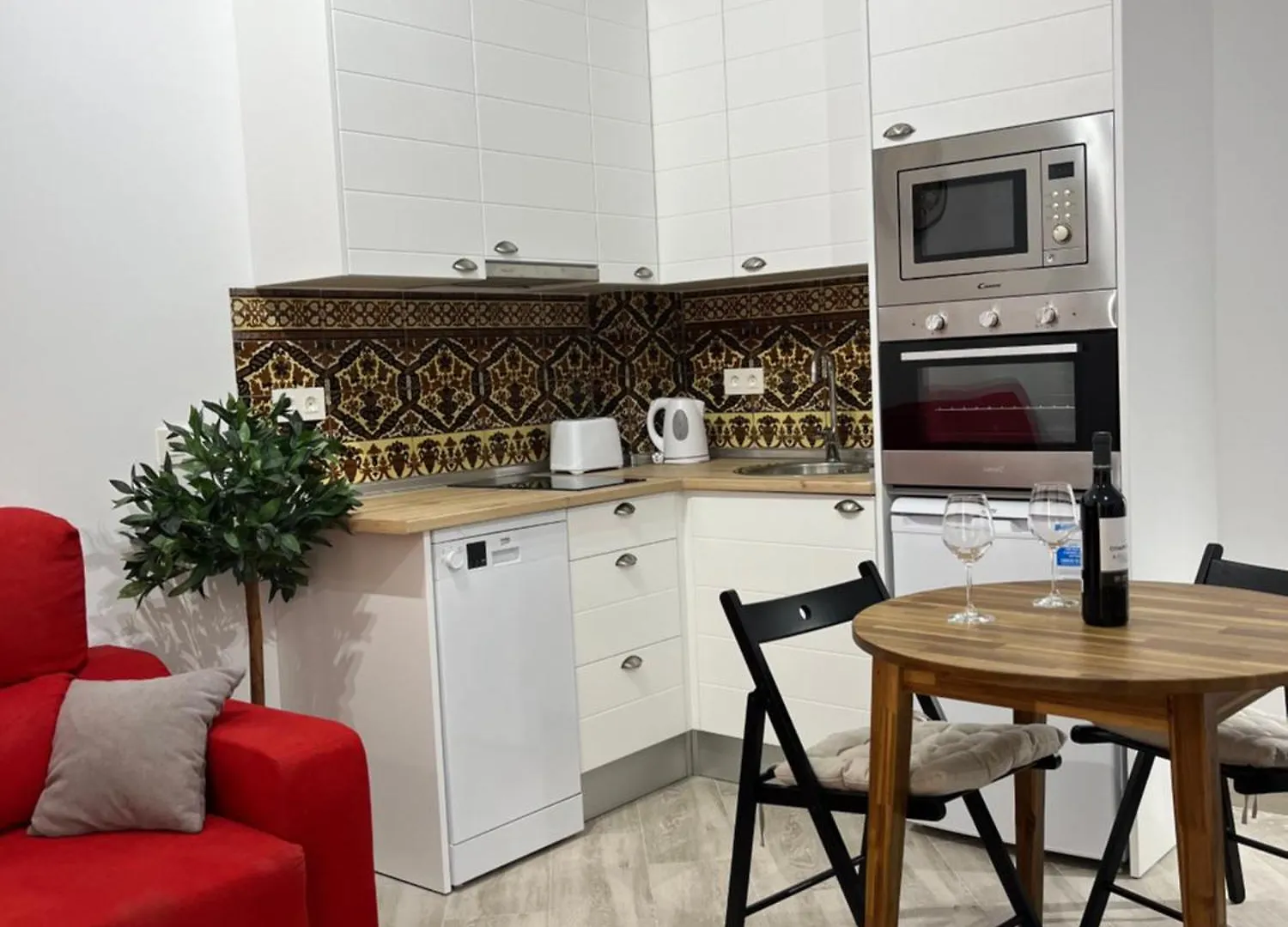 Malasana 51, New Art Apartment, Breakfast Included, Historic Center, Quite Neighborhood, Ml Malaga 0*,  Hiszpania